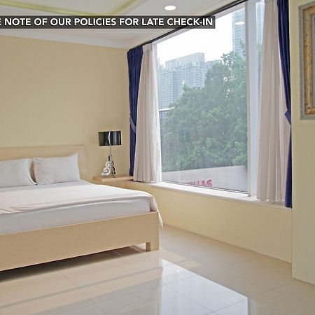 Kemang Eleven Hotel Джакарта Екстериор снимка